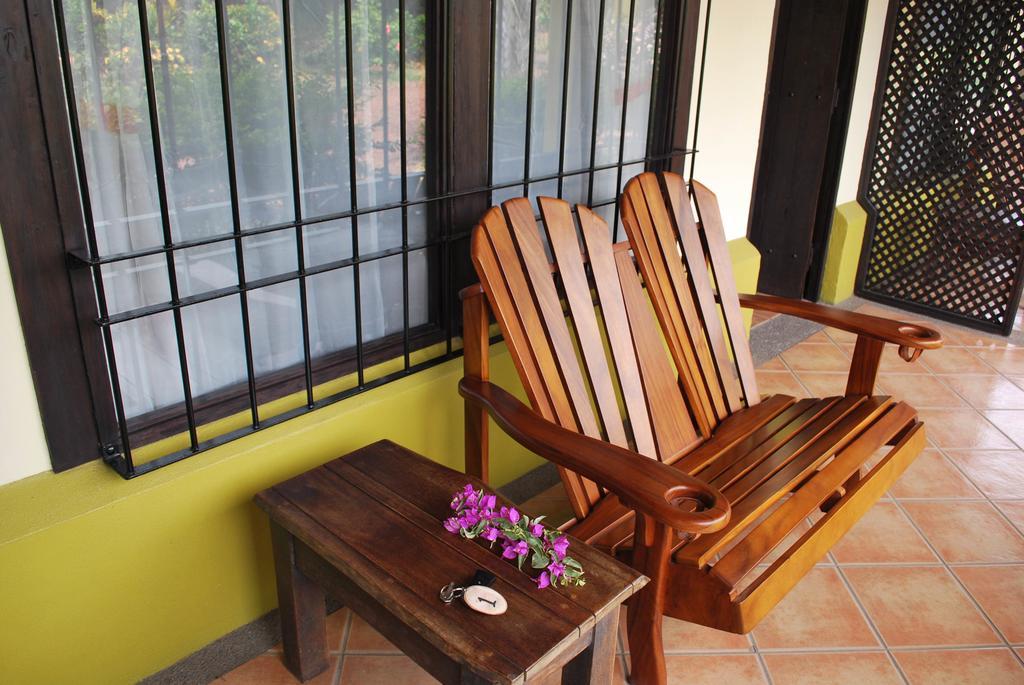 Dos Palmas Studio Apartments Río Segundo Eksteriør bilde